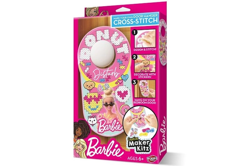 Barbie creative maker kit – vyšívaná závěska na dveře