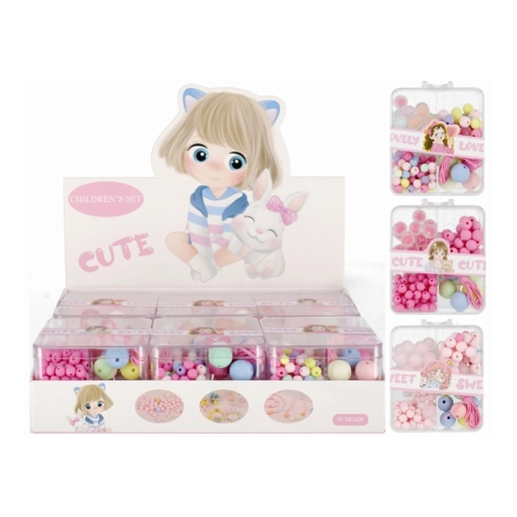 Sada korálků v organizéru