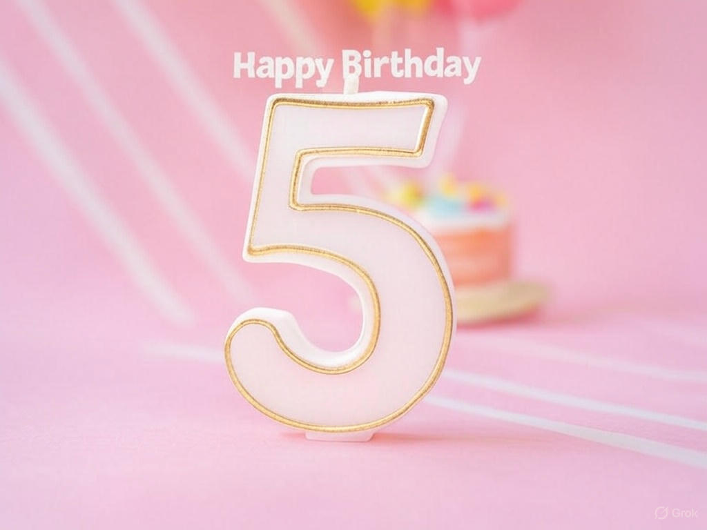 Bílo-zlatá třpytivá dortová svíčka – Číslo 5