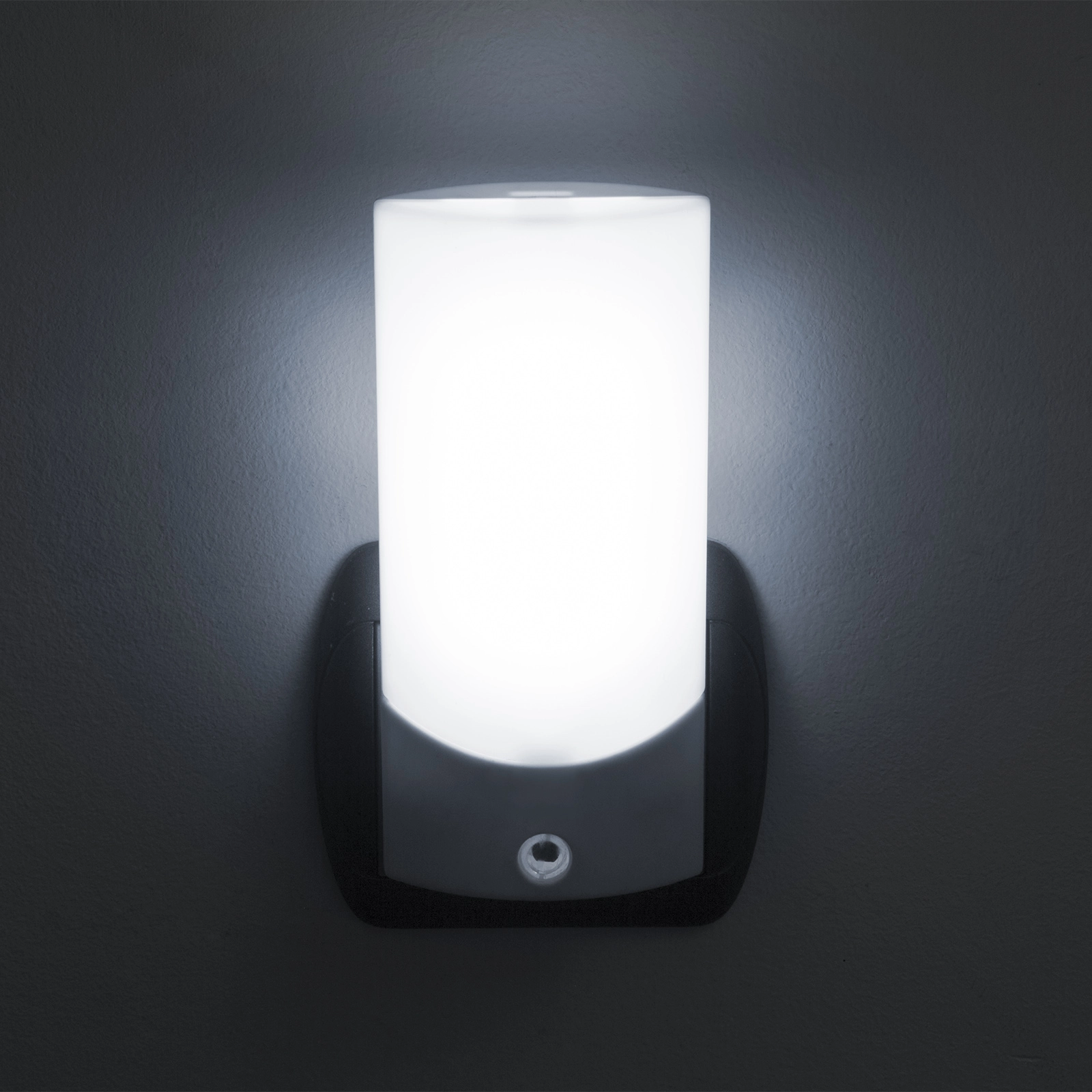 LED noční lampička Phenom se světelným senzorem