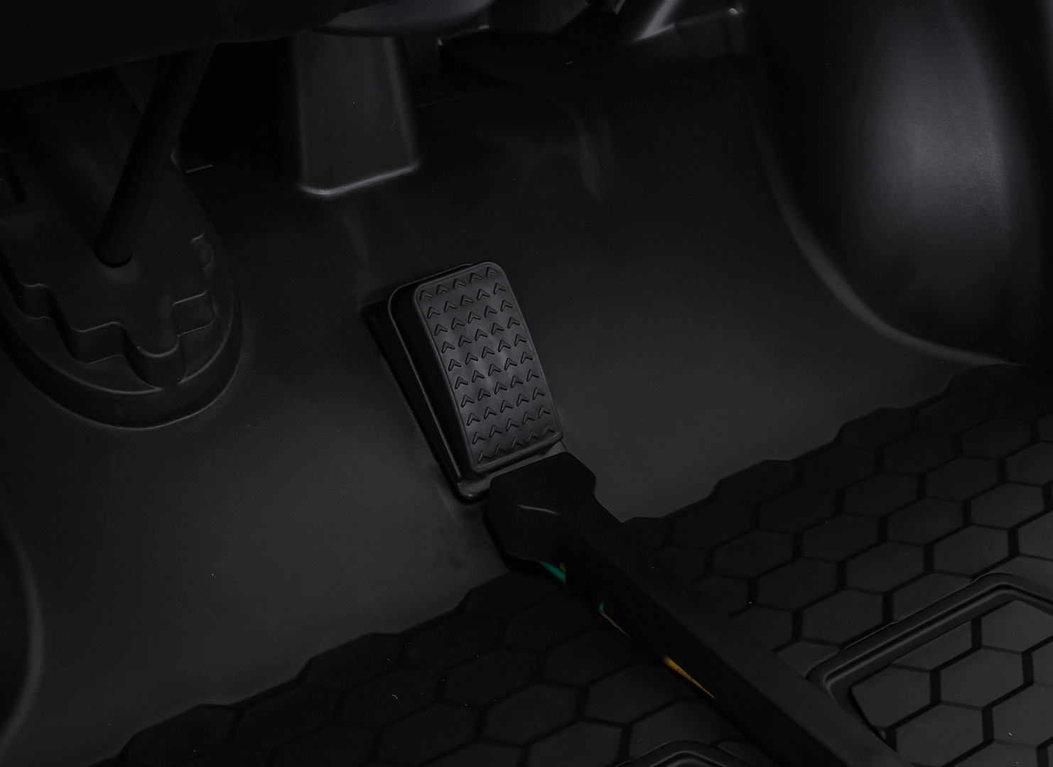 Dětský terénní vůz Passion 4x4 černý