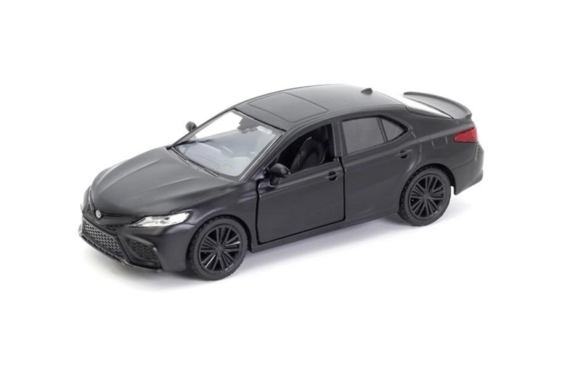 Kovový model auta RMZ City Toyota Camry 2022 1:39 matná černá s pull-back pohonem