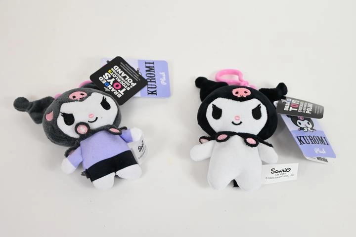 Hello Kitty Sanrio Kuromi plyšový přívěsek 14 cm