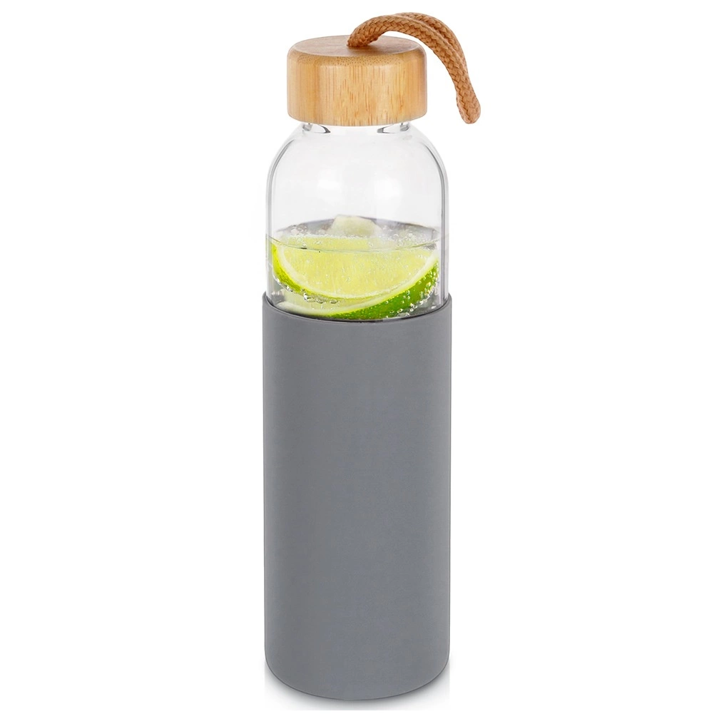 Skleněná láhev na vodu se silikonovým obalem Vilde 500 ml