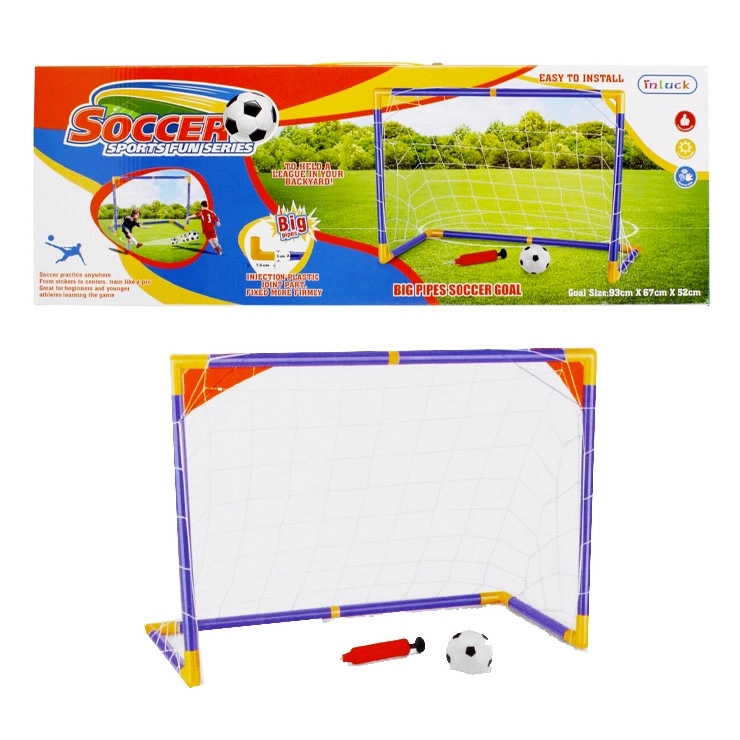 Dětská fotbalová branka se sítí a míčem