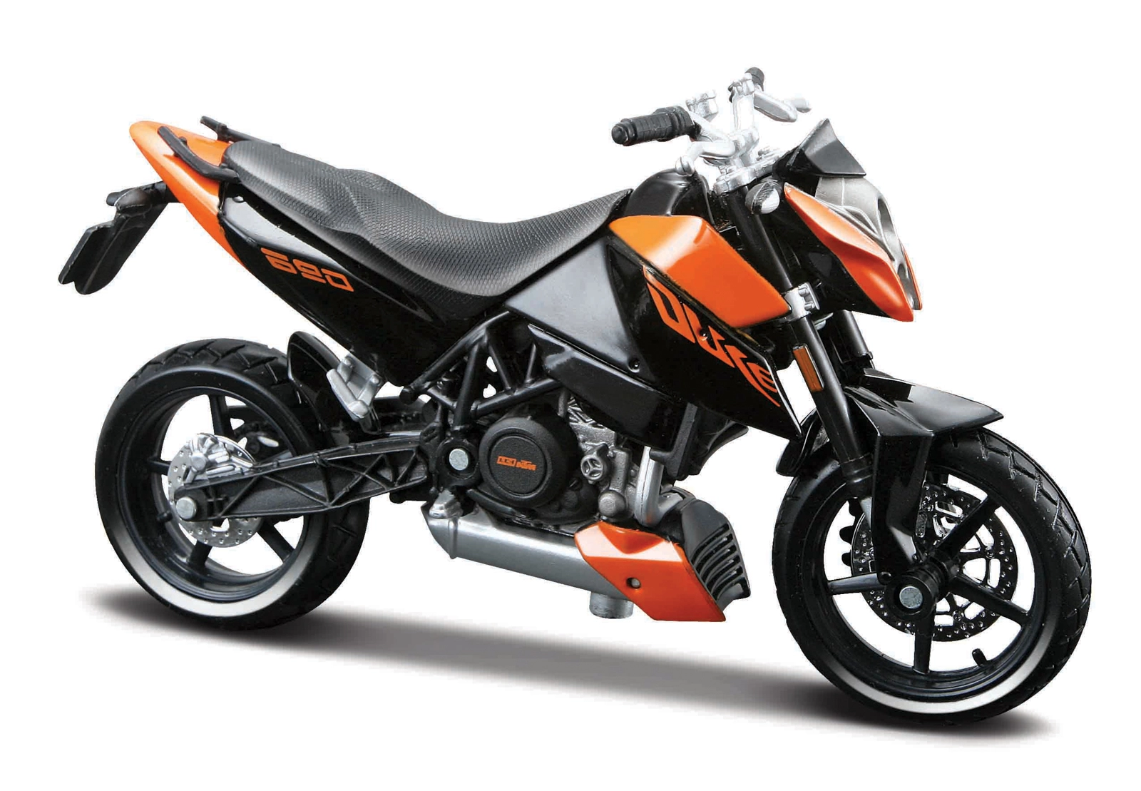 Maisto motocykl KTM 690 Duke 1:18