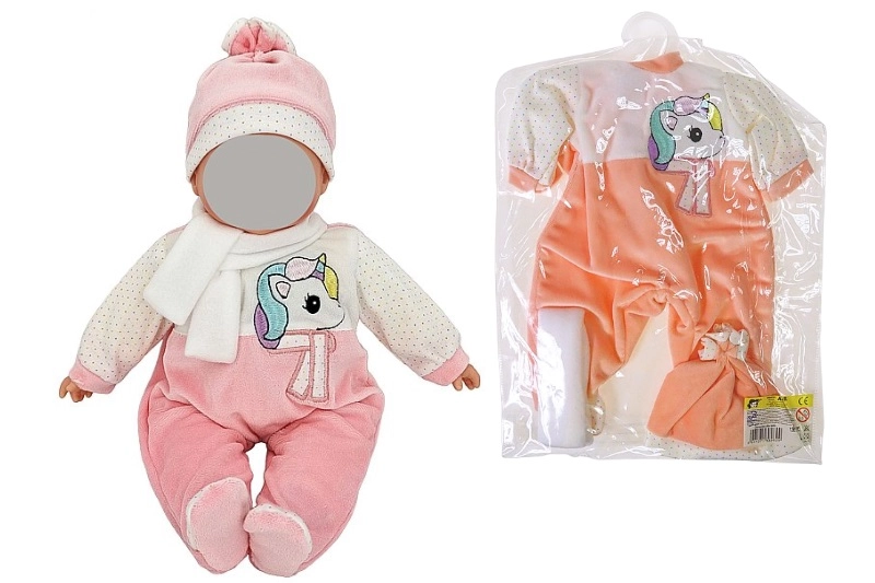 Obleček pro panenku 45 cm – růžový overal s jednorožcem, čepička a šála