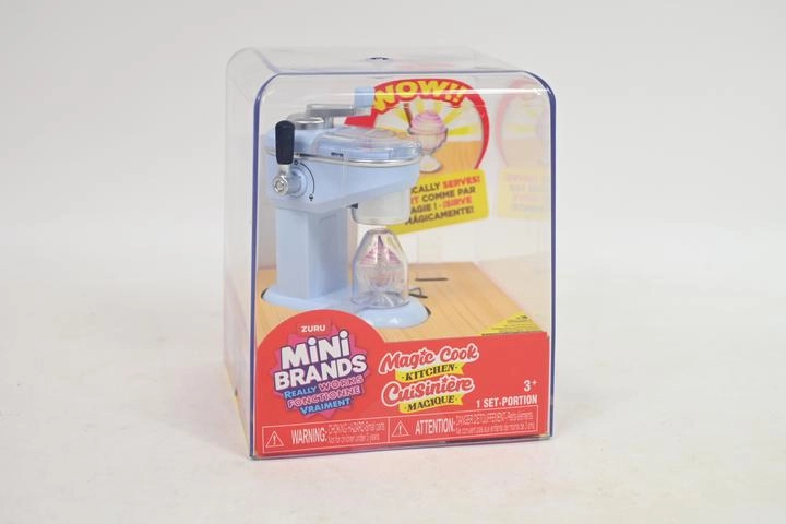 ZURU Mini Brands Magic Cook mini zmrzlinova masina s UV svetlem