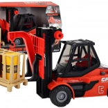 Červený vysokozdvižný vozík 1:16 s pohyblivými vidlemi, zvuky a světly