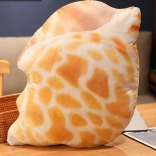 Plyšový polštář mušle 50 x 40 cm