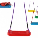 Plastová zahradní houpačka pro děti