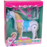 Interaktivní kůň s hřebenem a hudbou