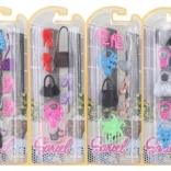 Doplňky pro panenky – sada bot, kabelek a náhrdelníků