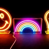 led neonová lampička žárovka 2Kids Toys