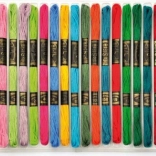 Playbox bavlnky na vyšívání a tvoření 25 ks