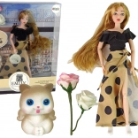 Látková panenka Emily s koťátkem a růžemi, dlouhé vlasy