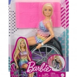 Barbie Fashionistas panenka na vozíku s kostkovaným oblečením