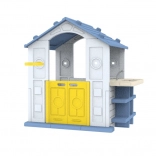 Dětský domeček s modrou střechou a herní kuchyňkou