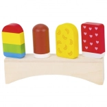 Barevné dřevěné nanuky na stojánku