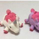 Svítící jednorožec Squeezy