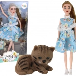 Panenka Emily jarní s dlouhými vlasy v modrých šatech a koťátkem