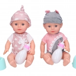 Miminko s nočníkem a lahví