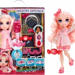 Panenka RAINBOW HIGH Bella Parker Creative Crystals s kreativním krystalovým setem