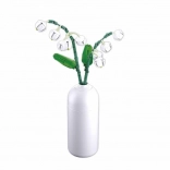 Sluban konvalinky ve váze – stavebnice z kostek