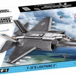 Model bojového letounu F-35B Lightning II z kostiček