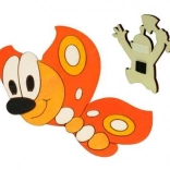 Dřevěná dekorační magnetka motýl