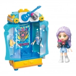 Qman UNA šatní skříň zpěvačky