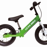 Dětské odrážedlo CROWN zelené s nafukovacími koly