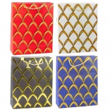 Dárková taška se zlatými zdobenými motivy 32 × 26 × 12 cm